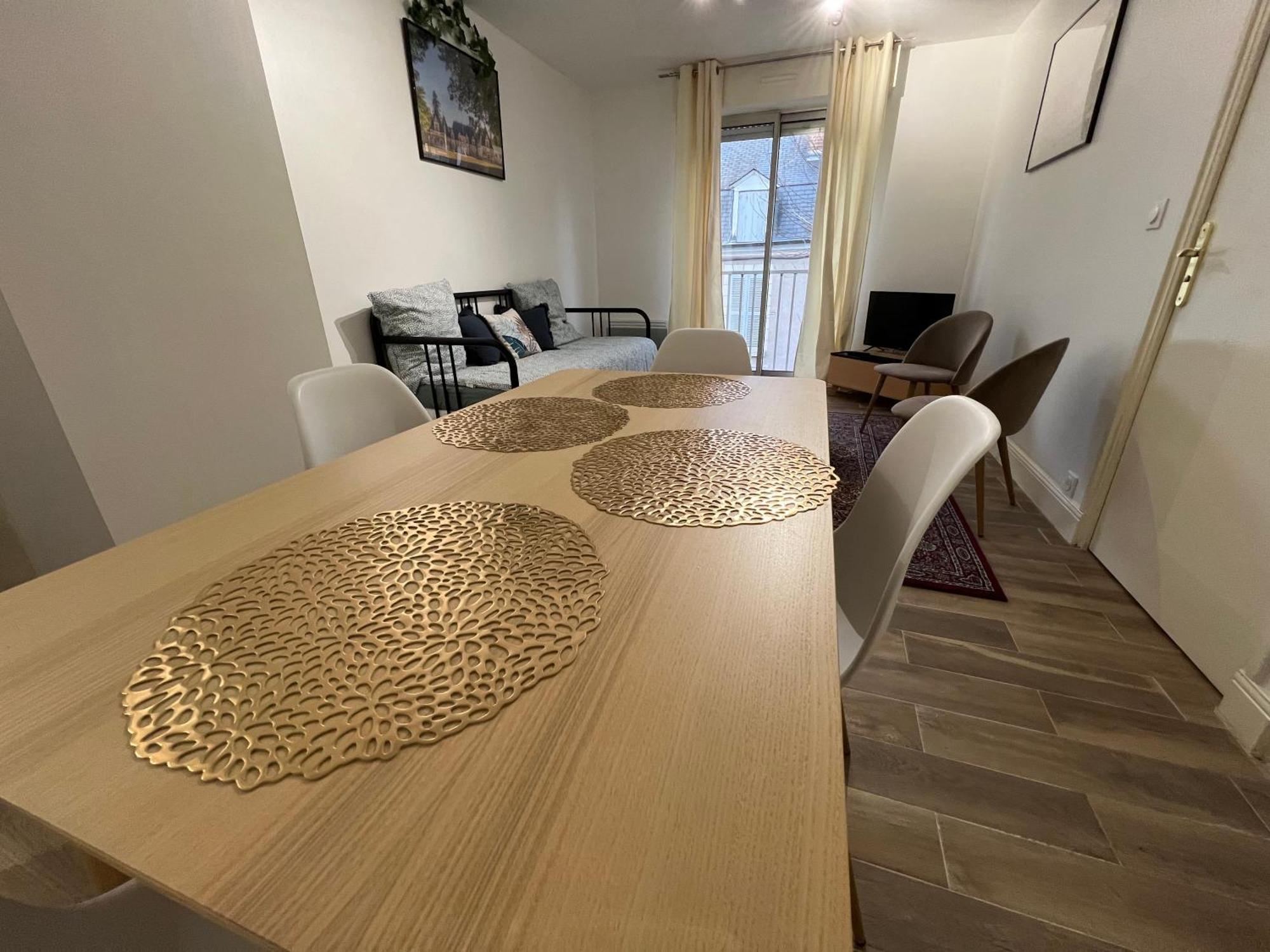 Residence Rives De Loire Parking Gratuit Blois Kültér fotó