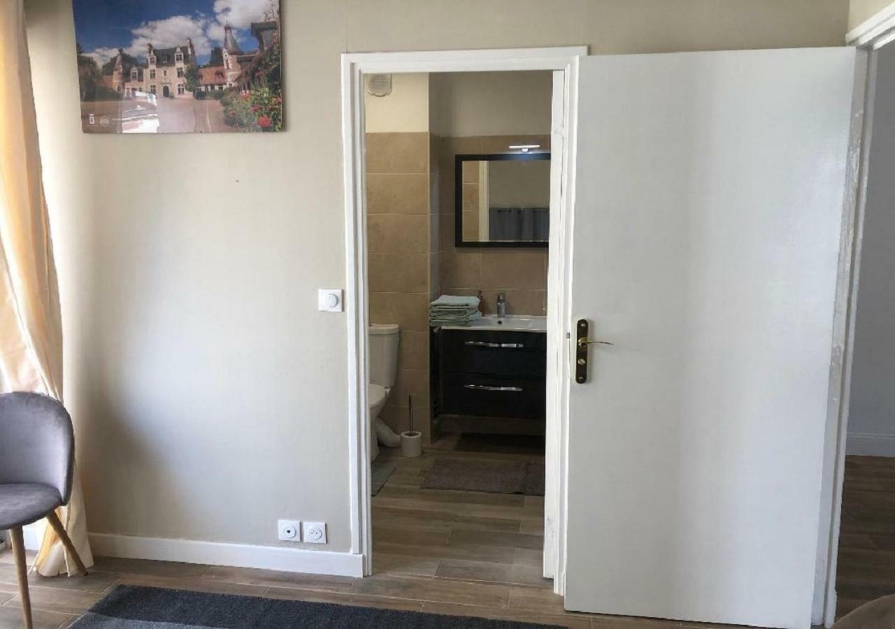 Residence Rives De Loire Parking Gratuit Blois Kültér fotó
